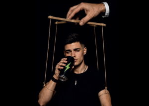 Análisis de la publicidad digital de bebidas energizantes en Uruguay